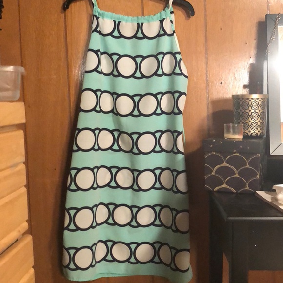 crown and Ivy Dresses & Skirts - 👑Crown and Ivy adjustable Dress